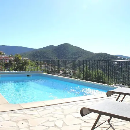 Camelia Pour 8 Personnes Avec Piscine Et Vue Au Domaine De Valcros A Les Maures *